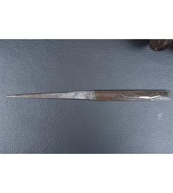 Old WAKIZASHI number 9